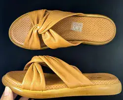 כפכפי עור אורה שחור, חום, ירוק