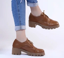 נעלי נוחות עור נייסי - בז'