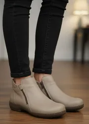 מגפון נוחות עור נעמה- בז'