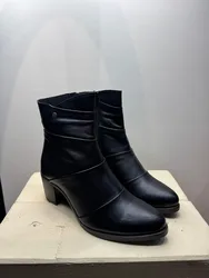 מגפון נוחות עור שחור עקב עם ניט.