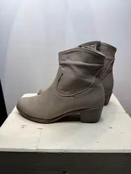 מגף נוחות ריטה בז'